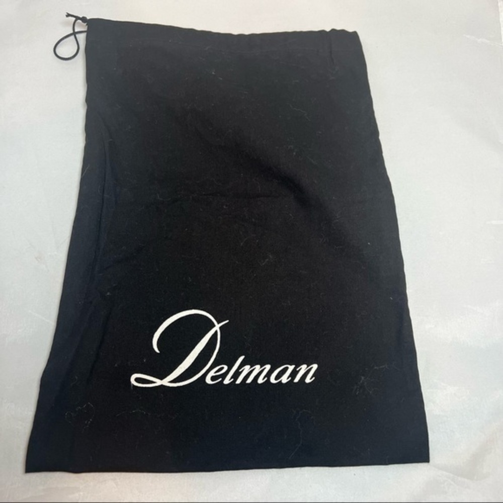Delman Dust Bag in Black